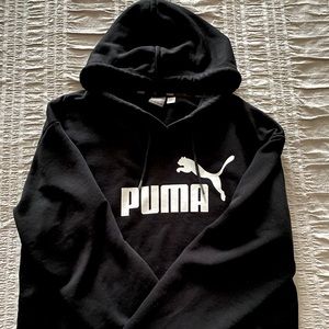 Cozy Puma hoodie, Size S!